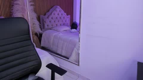 Snapshot of starbutterflyy_ chatting on 10, 3, 2026 STAR online show from 10, 3, 2026