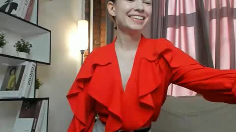 My name is Sophia online show from 30, 9, 2025