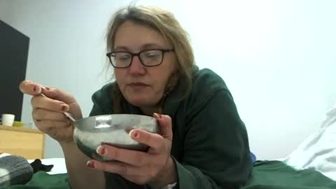 starlagurl online show from 14, 12, 2024