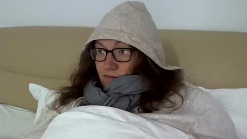 starlagurl online show from 18, 1, 2025