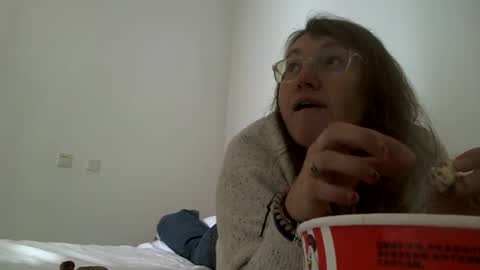 starlagurl online show from 7, 2, 2025