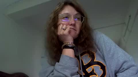 starlagurl online show from 5, 3, 2025