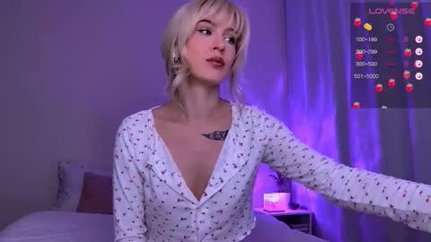 Snapshot of starlightstacey chatting on 9, 3, 2025 Stacey online show from 9, 3, 2025
