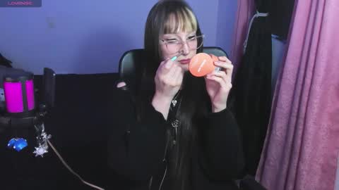 Snapshot of starrraura chatting on 18, 3, 2026 Star Aura online show from 18, 3, 2026