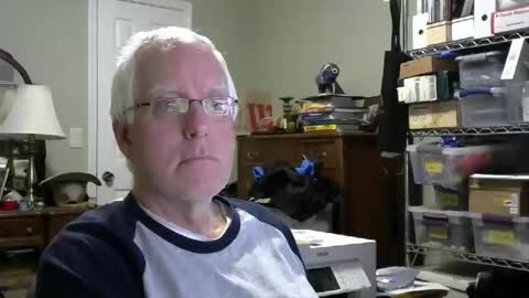 Snapshot of stasw20 chatting on 21, 10, 2025 stasw20 online show from 21, 10, 2025