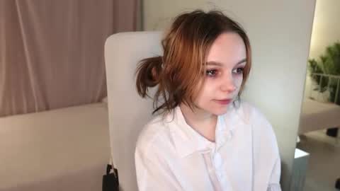 MONICA online show from 4, 12, 2025