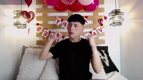 Steev online show from 8, 2, 2025