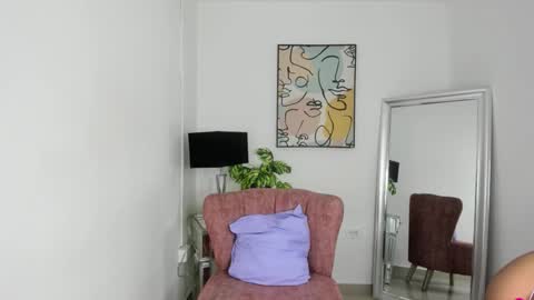 Stefa  online show from 17, 10, 2025