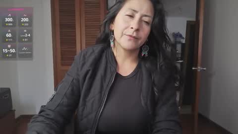 Snapshot of stefaniadiazz_ chatting on 19, 11, 2025 Stafania 3 online show from 19, 11, 2025