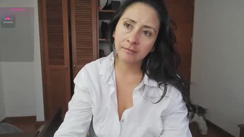 Snapshot of stefaniadiazz_ chatting on 20, 11, 2025 Stafania 3 online show from 20, 11, 2025