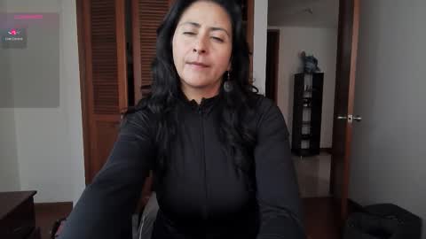 Snapshot of stefaniadiazz_ chatting on 26, 11, 2025 Stafania 3 online show from 26, 11, 2025