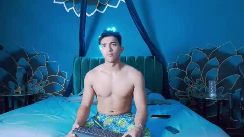 Stefano online show from 6, 11, 2025