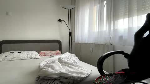 stefanomorelli online show from 14, 10, 2025