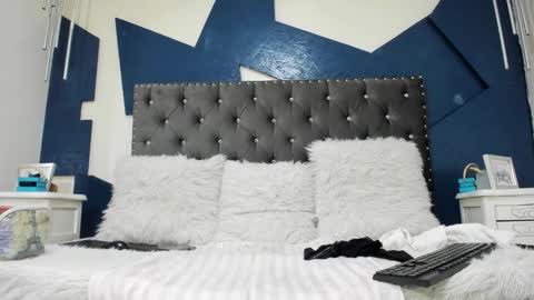 Stefany  online show from 27, 11, 2025