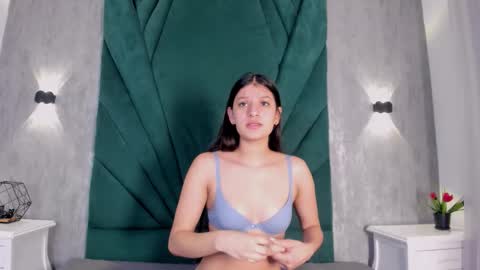 Stefany online show from 22, 12, 2025