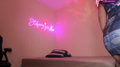 stefany online show from 23, 12, 2024