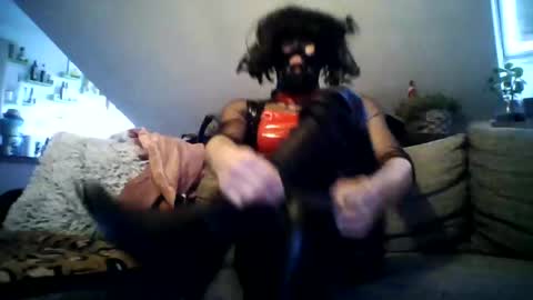 steffaniemoosbach online show from 2, 1, 2025