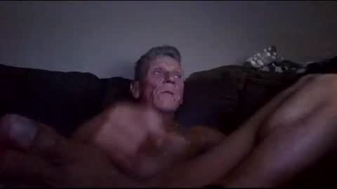 Snapshot of stefy1037 chatting on 24, 12, 2024 stefy1037 online show from 24, 12, 2024