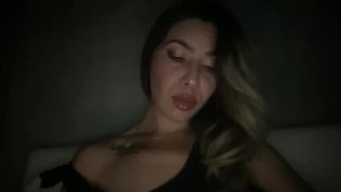 stefy_glow online show from 17, 10, 2025