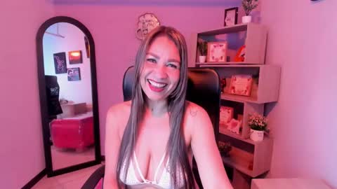 Snapshot of stefy_zea chatting on 18, 11, 2025 stefy_zea online show from 18, 11, 2025