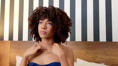 S T E L L A online show from 24, 10, 2025