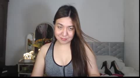 Snapshot of stellahugets chatting on 14, 12, 2025 Stella online show from 14, 12, 2025