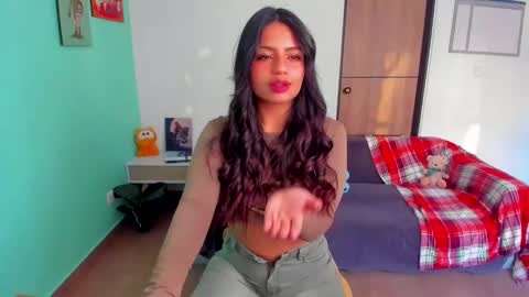 sara  instagram sariishalove online show from 11, 1, 2025