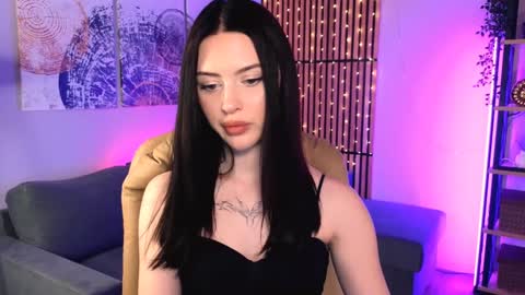 Snapshot of stellary_shy chatting on 1, 1, 2025 Stellary online show from 1, 1, 2025