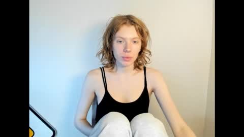 S T E L L A online show from 20, 11, 2025