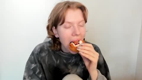 Snapshot of stellaswen chatting on 23, 2, 2026 S T E L L A online show from 23, 2, 2026