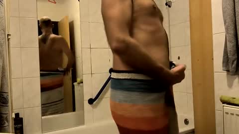 lee online show from 16, 9, 2025