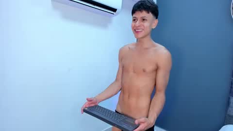 Stephane Rouss online show from 8, 11, 2025