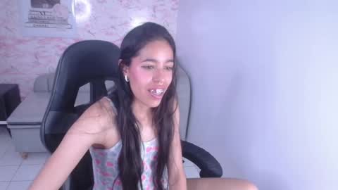 Stephania online show from 10, 12, 2024