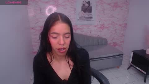 Stephania online show from 9, 1, 2025