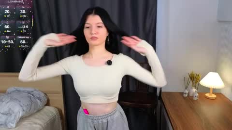 Amelia online show from 6, 4, 2026