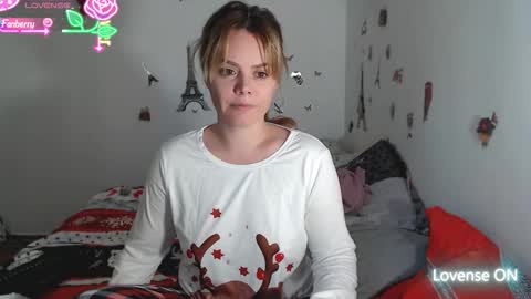 Stephanie   online show from 1, 12, 2025