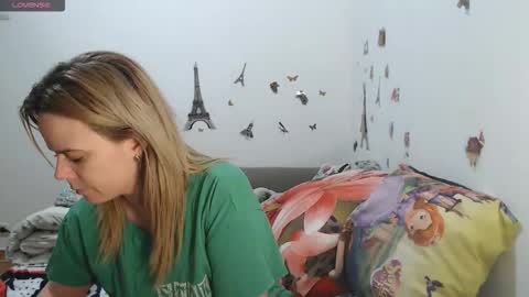 Snapshot of stephaniewild chatting on 13, 2, 2026 Stephanie online show from 13, 2, 2026