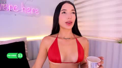 Stephany  online show from 3, 10, 2025