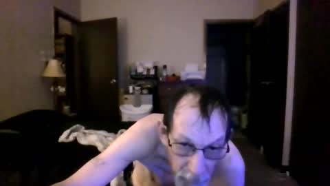 Snapshot of stephenasmith3 chatting on 17, 3, 2026 stephenasmith3 online show from 17, 3, 2026