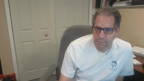 Snapshot of stephenhal9 chatting on 16, 11, 2025 stephenhal9 online show from 16, 11, 2025