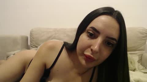 Snapshot of stepmommy19 chatting on 27, 11, 2025 StepMommy19 online show from 27, 11, 2025