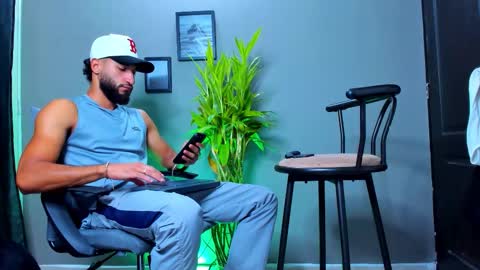 Steve  online show from 17, 10, 2025