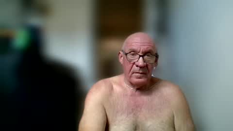 Snapshot of stevejons47 chatting on 9, 9, 2025 stevejons47 online show from 9, 9, 2025