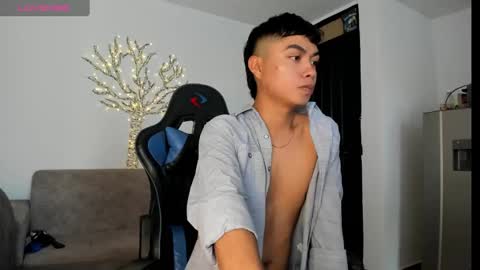 Snapshot of steven_twink07 chatting on 4, 10, 2025 Esteban online show from 4, 10, 2025