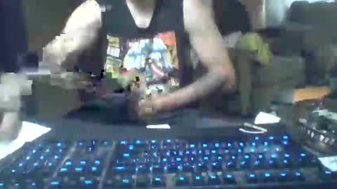 Snapshot of steveneg13 chatting on 9, 3, 2025 Steveneg13 online show from 9, 3, 2025