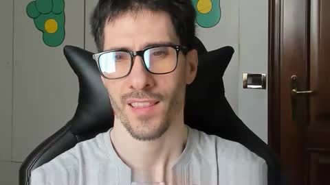 Snapshot of stevex870 chatting on 18, 10, 2025 Steve online show from 18, 10, 2025