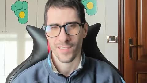 Snapshot of stevex870 chatting on 29, 11, 2025 Steve online show from 29, 11, 2025