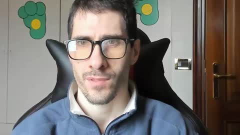 Snapshot of stevex870 chatting on 1, 12, 2025 Steve online show from 1, 12, 2025