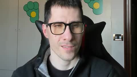 Snapshot of stevex870 chatting on 5, 4, 2026 Steve online show from 5, 4, 2026