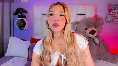 Steisee Reyes online show from 16, 2, 2025